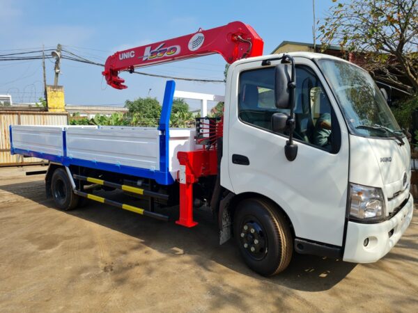 XE TẢI GẮN CẨU TỰ HÀNH HINO XZU730L-WKFTP3/DNC-LC