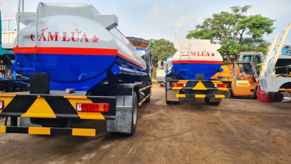 Xi téc chở xăng Foton Auman C160