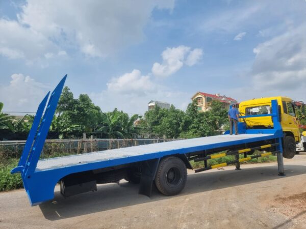 XE NÂNG ĐẦU CHỞ MÁY CÔNG TRÌNH DONGFENG DFH5160XXYBX5V